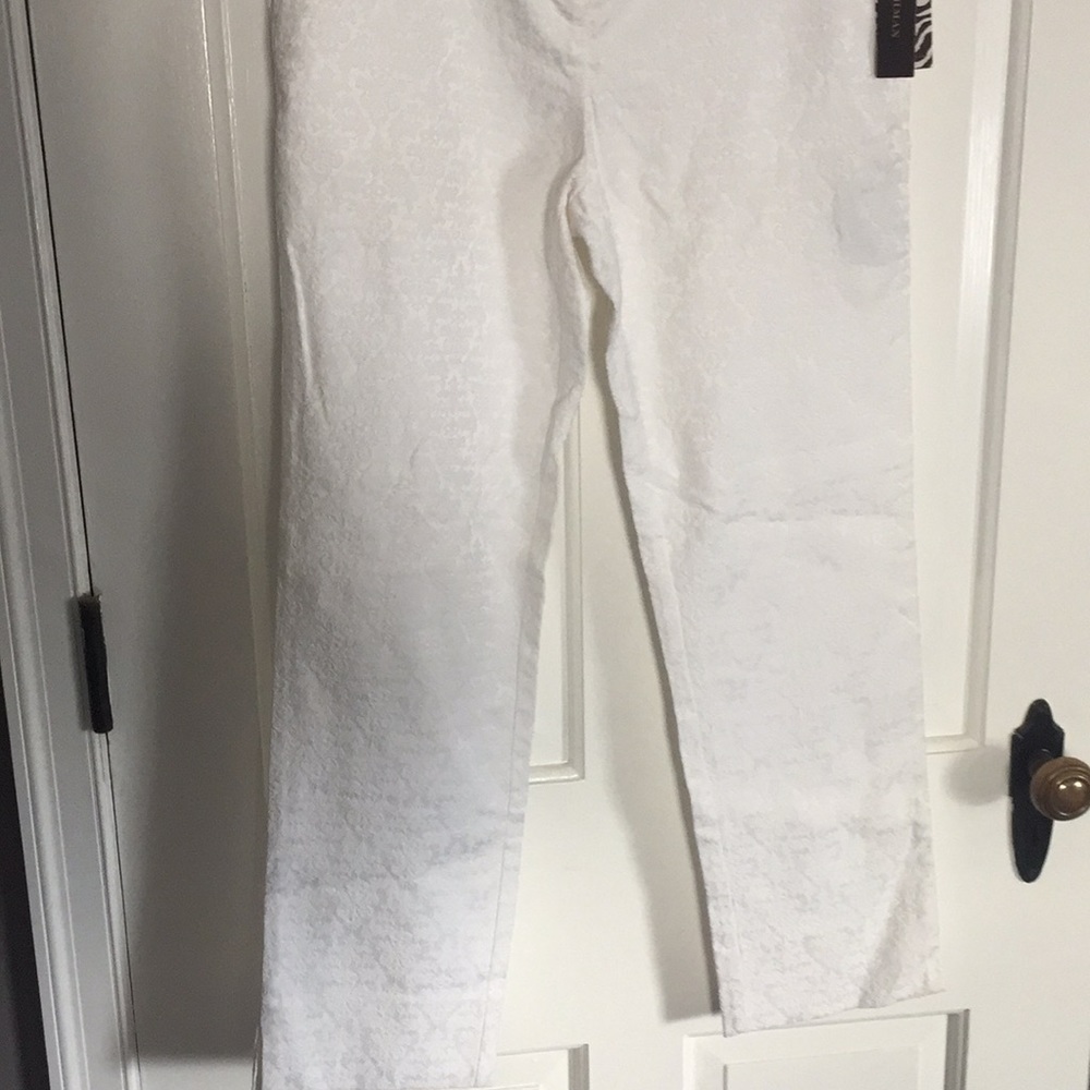 White tapestry style fabric ankle pants